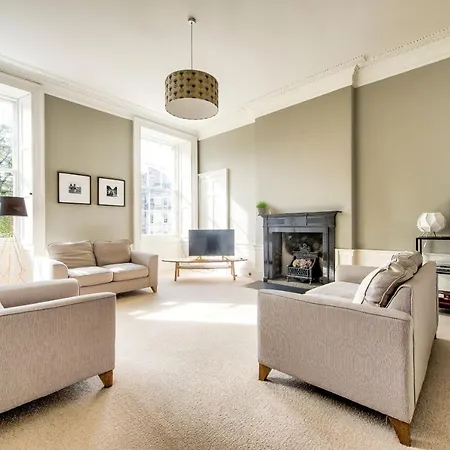 Joivy Bright & Spacious Apt In Stockbridge Edinburgh Exterior photo