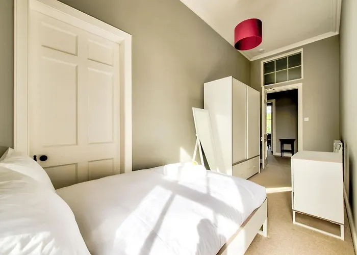 Joivy Bright & Spacious Apt In Stockbridge